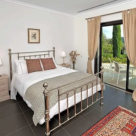 Sleeps 8 Pool Air Con Villa Santa Bárbara de Nexe
